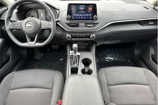 2025 Nissan Altima S