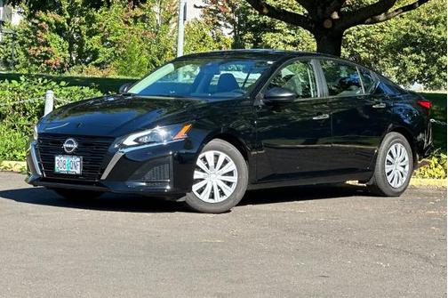 2025 Nissan Altima S