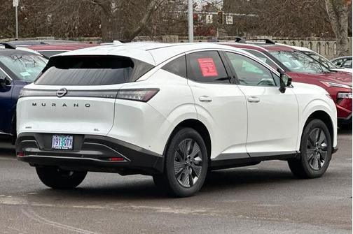 2025 Nissan Murano SL