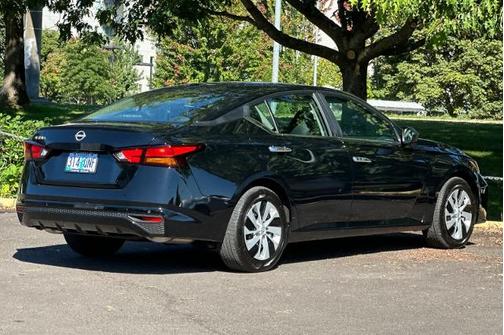 2025 Nissan Altima S