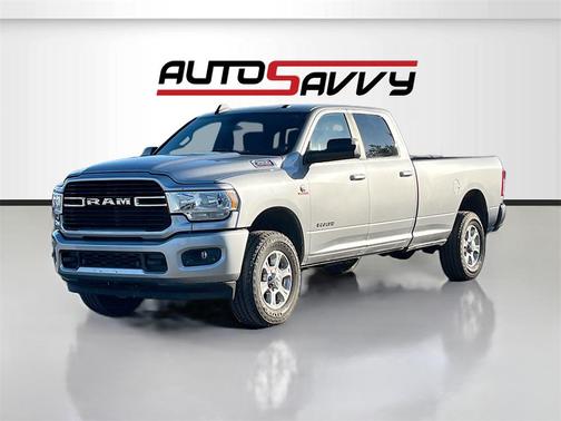 2019 RAM 3500 Big Horn Crew Cab 4x4 8' Box
