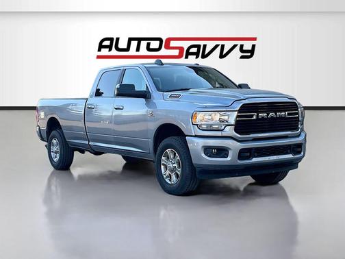 2019 RAM 3500 Big Horn Crew Cab 4x4 8' Box