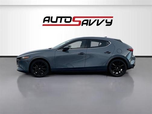 2022 Mazda Mazda3 FWD w/Premium Package
