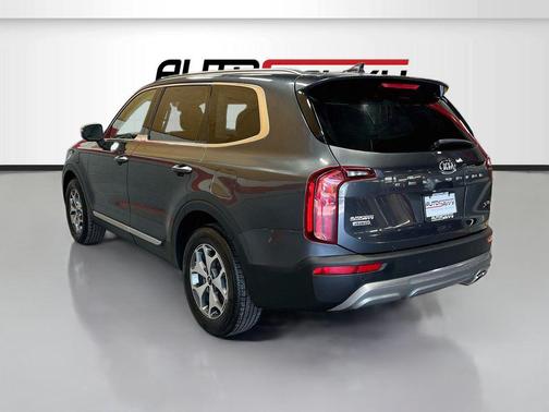 Gravity Grey 2021 Kia Telluride S
