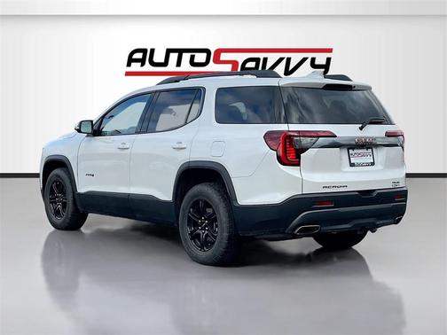 2021 GMC Acadia AWD AT4
