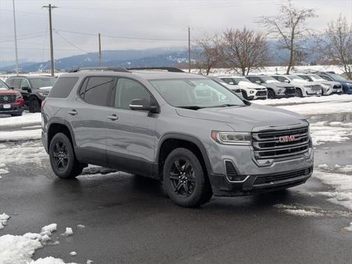 2022 GMC Acadia AWD AT4