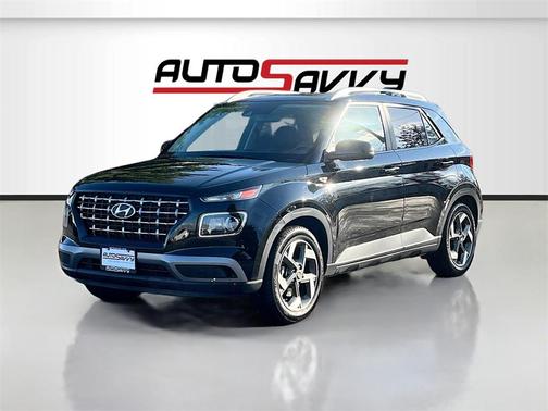 2022 Hyundai VENUE SEL