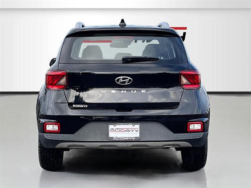 2022 Hyundai VENUE SEL