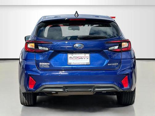 2024 Subaru Impreza 2.0i Sport