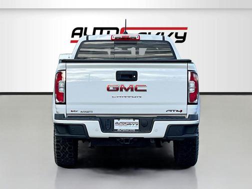 2022 GMC Canyon AT4