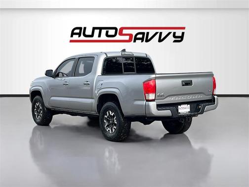 2017 Toyota Tacoma SR