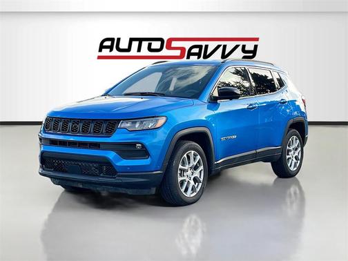 2024 Jeep Compass Latitude Lux