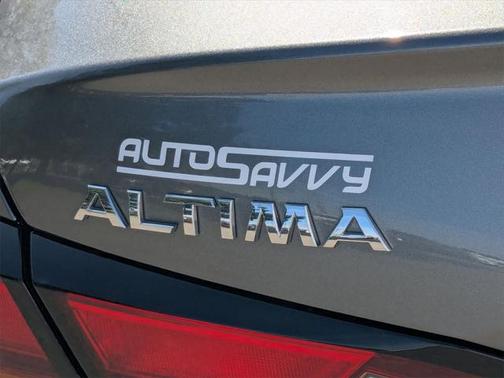 2022 Nissan Altima 2.5 SV