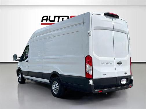 2022 Ford Transit-350 Base