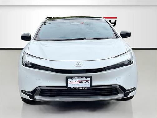2024 Toyota Prius XLE