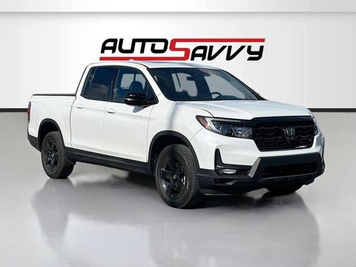 Platinum White Pearl 2025 Honda Ridgeline Black Truck