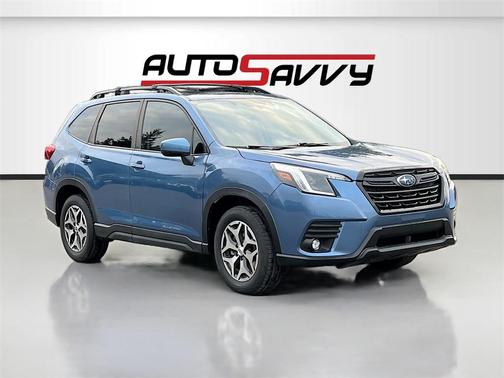 2024 Subaru Forester Premium