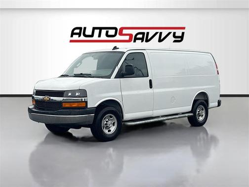2025 Chevrolet Express 2500 Work Van