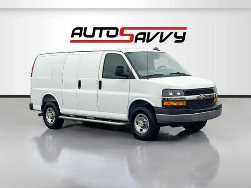 2025 Chevrolet Express 2500 Work Van