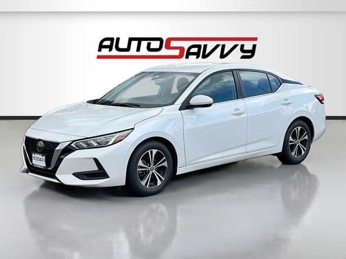 Aspen White Tricoat 2023 Nissan Sentra SV