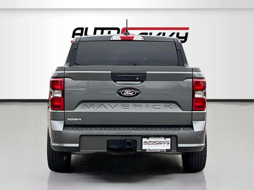 2025 Ford Maverick Lobo Standard