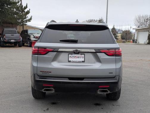 2023 Chevrolet Traverse Premier