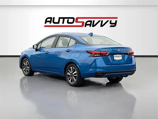 2024 Nissan Versa 1.6 SV