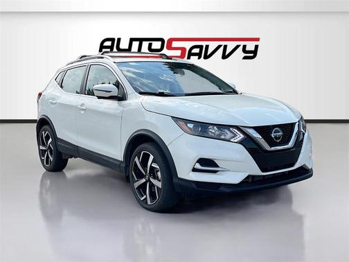 2022 Nissan Rogue Sport SL