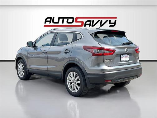 2021 Nissan Rogue Sport SV