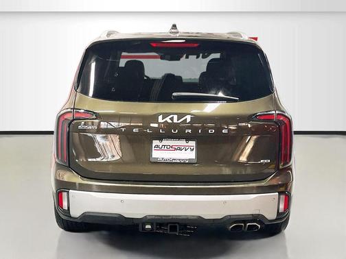 Dark Moss 2023 Kia Telluride EX
