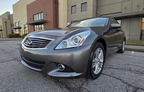 2011 INFINITI G37x Base