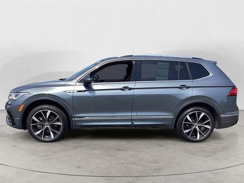Platinum Gray Metallic 2024 Volkswagen Tiguan 2.0T SEL R-Line 4MOTION