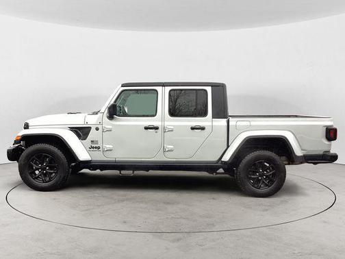 2023 Jeep Gladiator Sport S
