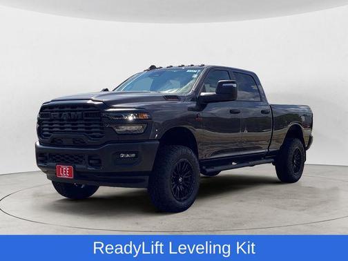 2025 RAM 2500 Tradesman Crew Cab 4x4 6'4' Box