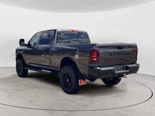 2025 RAM 2500 Tradesman Crew Cab 4x4 6'4' Box