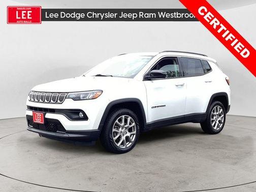 2022 Jeep Compass Latitude Lux