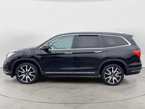 2019 Honda Pilot Touring 8-Passenger