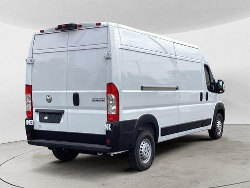 2025 RAM ProMaster 2500 Tradesman