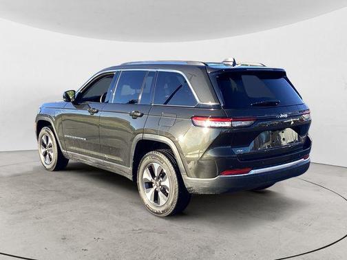 2023 Jeep Grand Cherokee 4xe Base