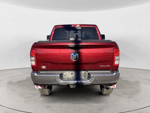 2023 RAM 2500 Tradesman Crew Cab 4x4 6'4' Box