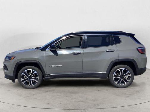 Sting-Gray Clearcoat 2022 Jeep Compass Limited