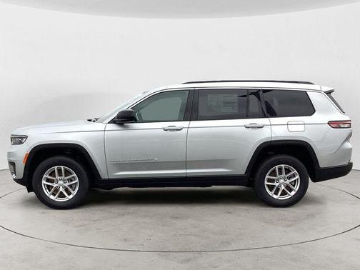 Silver Zynith 2026 Jeep Grand Cherokee L Altitude