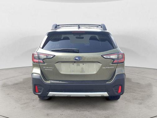 Green Metallic 2022 Subaru Outback Limited