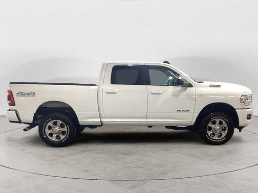 2022 RAM 2500 Big Horn Crew Cab 4x4 6'4' Box