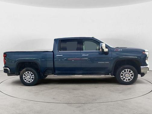 2024 Chevrolet Silverado 3500 LTZ