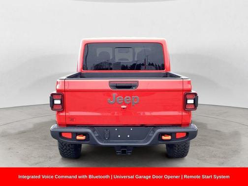 Firecracker Red Clearcoat 2026 Jeep Gladiator Mojave 4x4