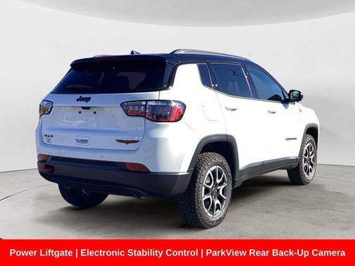 2026 Jeep Compass Trailhawk