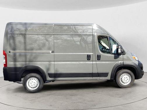 2025 RAM ProMaster 1500 Base