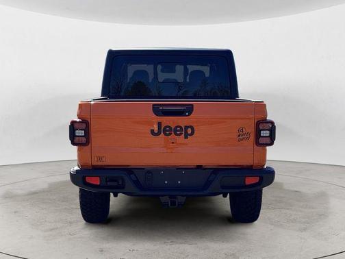 2025 Jeep Gladiator Willys