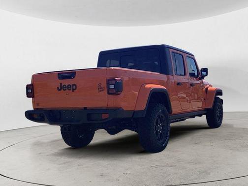 2025 Jeep Gladiator Willys